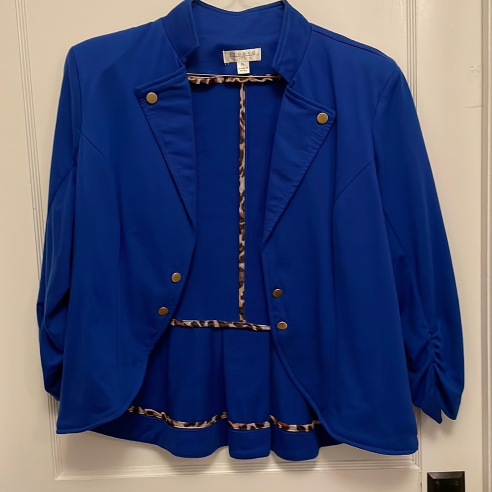 Studio Jacket. Gold buttons.
